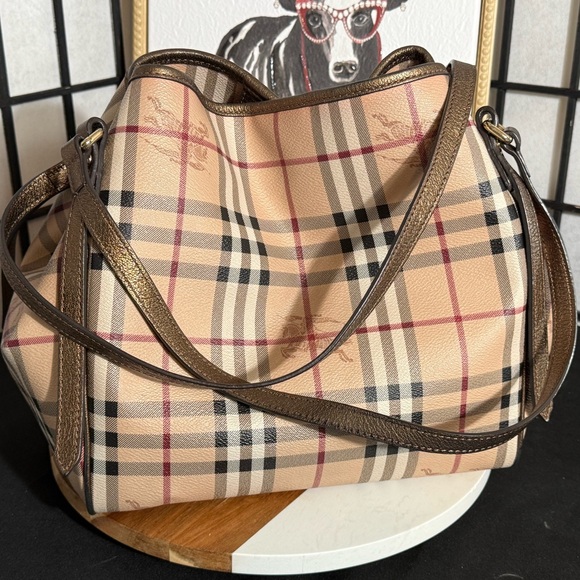Burberry Beige Checkered Women's Bag - Picture 1 of 8
